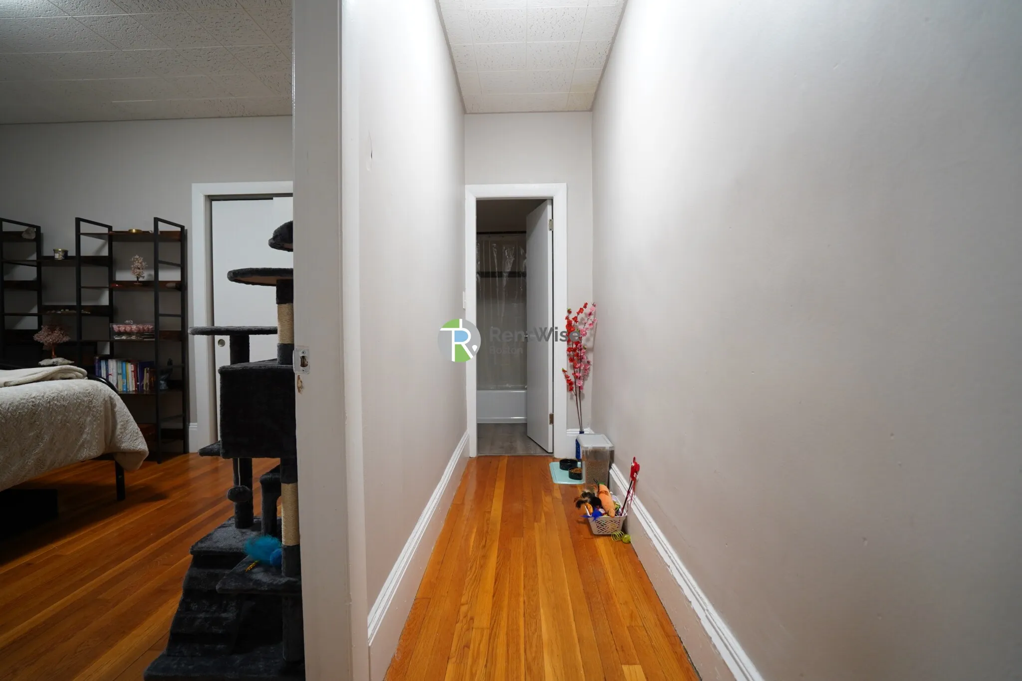 1 bed, 1 bath apartment for rent at 1455 Beacon St Unit 26, Griggs Park — photo 6 of 16