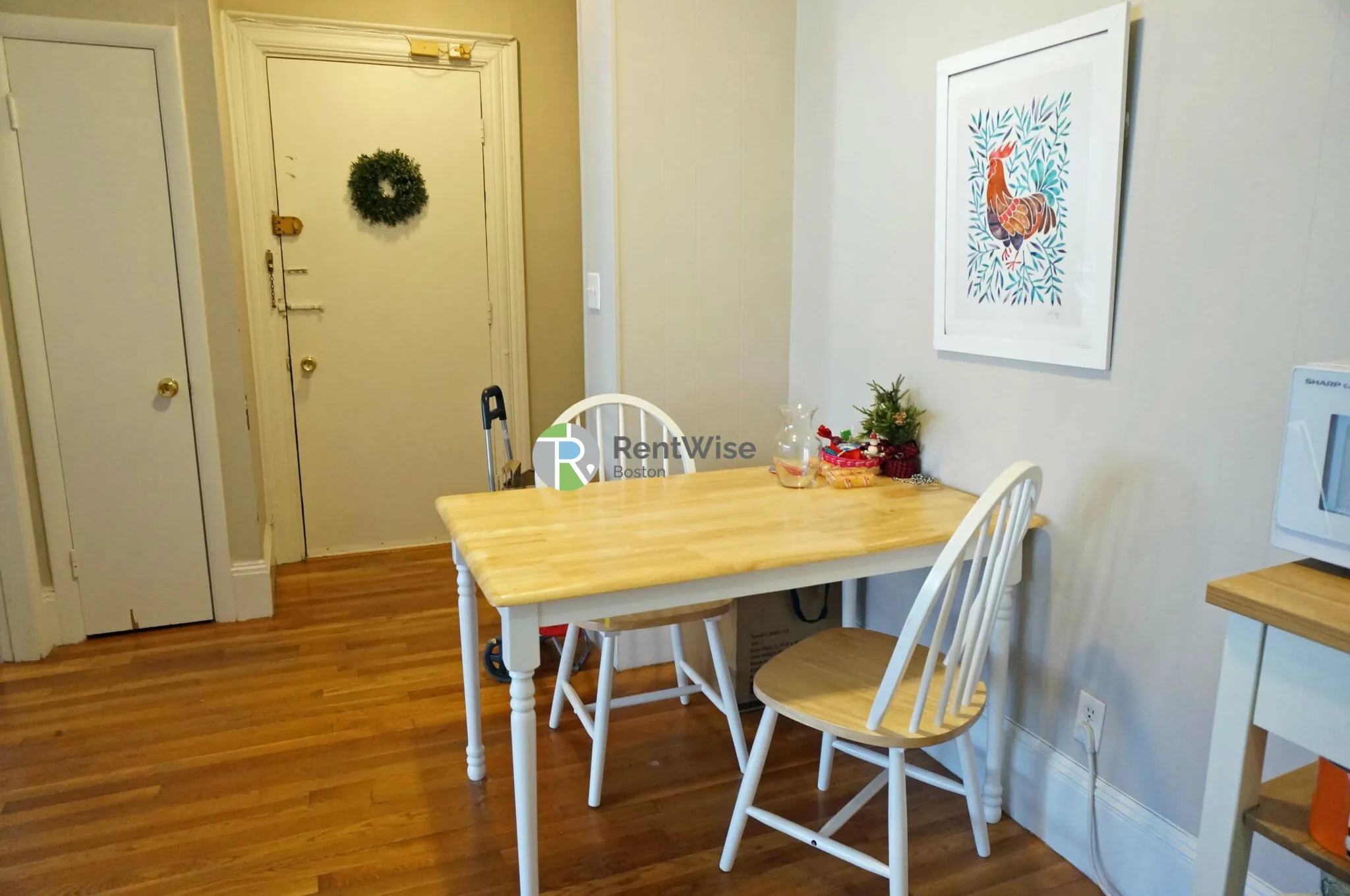 2 bed, 1 bath apartment for rent at 1455 Beacon St Unit 41, Griggs Park — photo 7 of 17