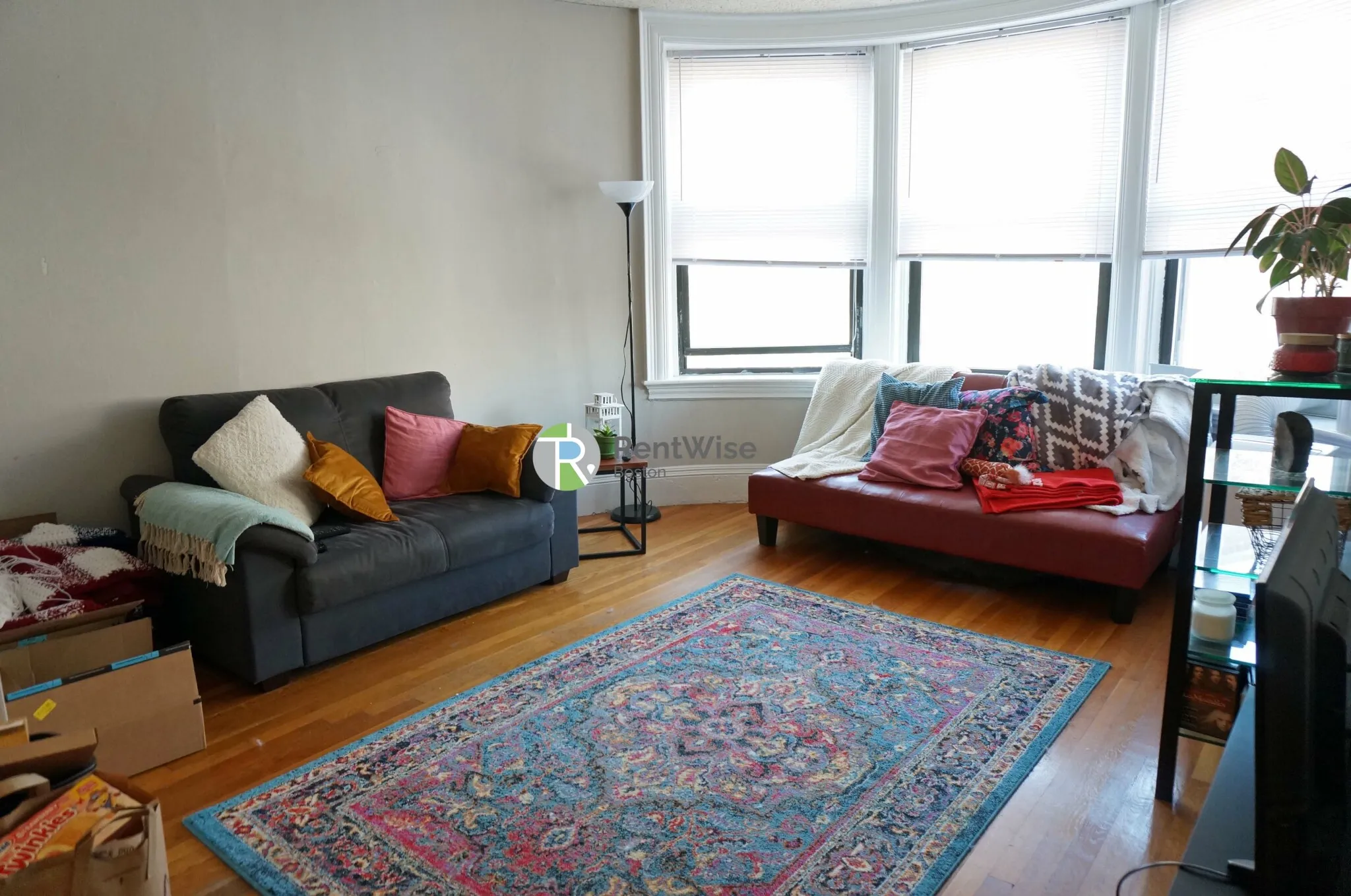 2 bed, 1 bath apartment for rent at 1455 Beacon St Unit 41, Griggs Park