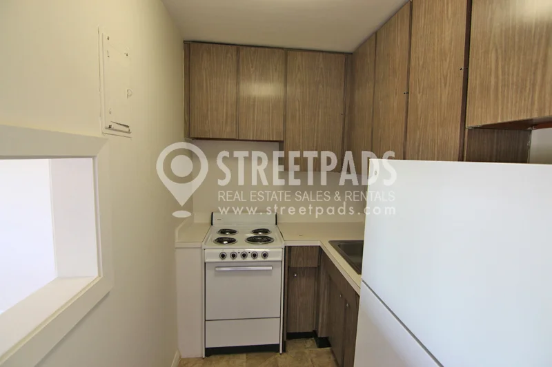 Studio bed, 1 bath apartment for rent at 1455 Commonwealth Ave Unit 702, Brighton — photo 13 of 20
