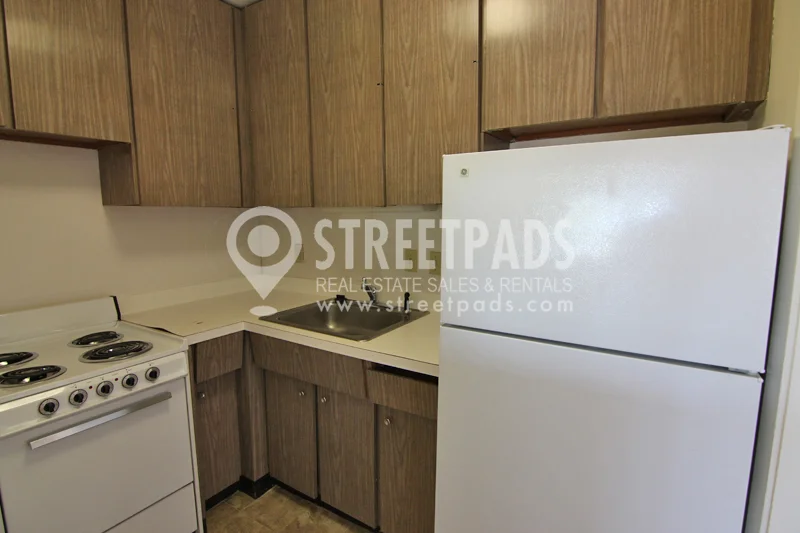 Studio bed, 1 bath apartment for rent at 1455 Commonwealth Ave Unit 702, Brighton — photo 12 of 20