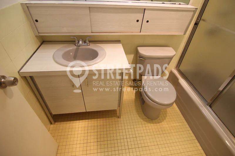 Studio bed, 1 bath apartment for rent at 1455 Commonwealth Ave Unit 702, Brighton — photo 16 of 20