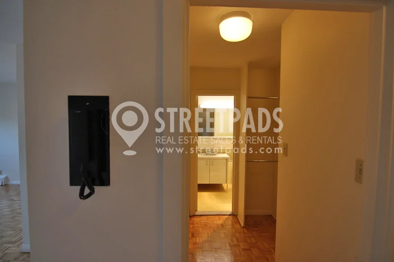 Studio bed, 1 bath apartment for rent at 1455 Commonwealth Ave Unit 702, Brighton — photo 18 of 20