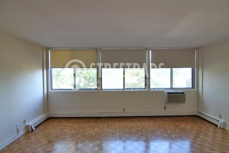 Studio bed, 1 bath apartment for rent at 1455 Commonwealth Ave Unit 702, Brighton — photo 7 of 20