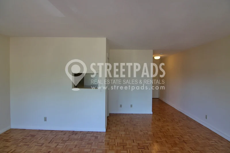 Studio bed, 1 bath apartment for rent at 1455 Commonwealth Ave Unit 702, Brighton — photo 9 of 20