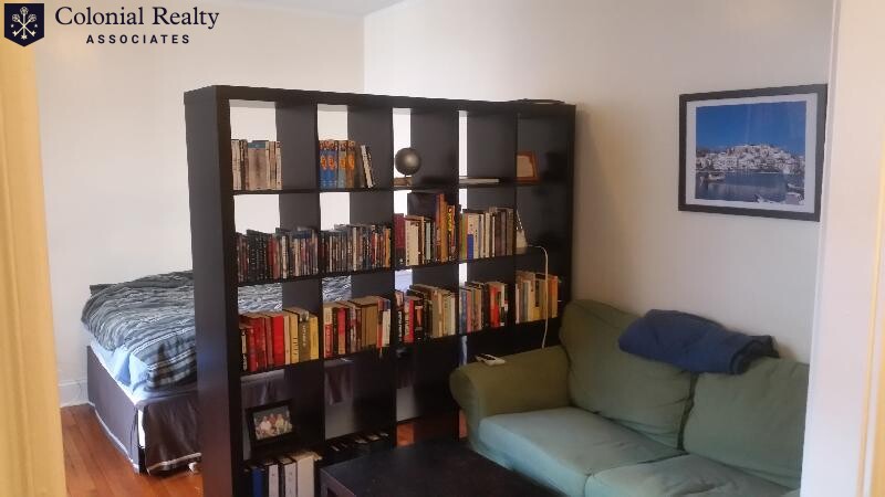 Studio bed, 1 bath apartment for rent at 1457 Commonwealth Ave Unit 15, Brighton — photo 2 of 7