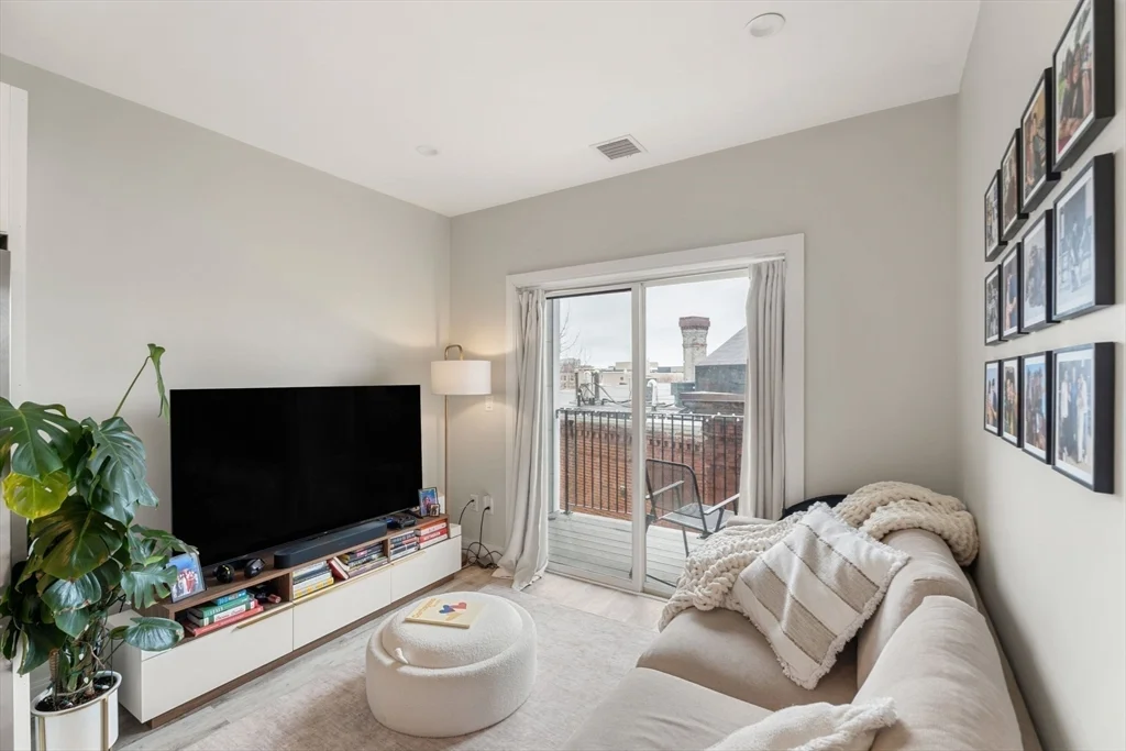 1 bed, 1 bath apartment for rent at 1457 Tremont St Unit 301, Mission Hill — photo 2 of 26