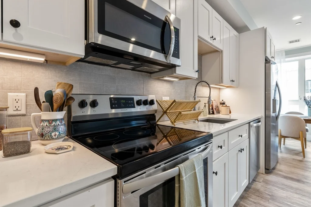 1 bed, 1 bath apartment for rent at 1457 Tremont St Unit 404, Mission Hill — photo 7 of 31