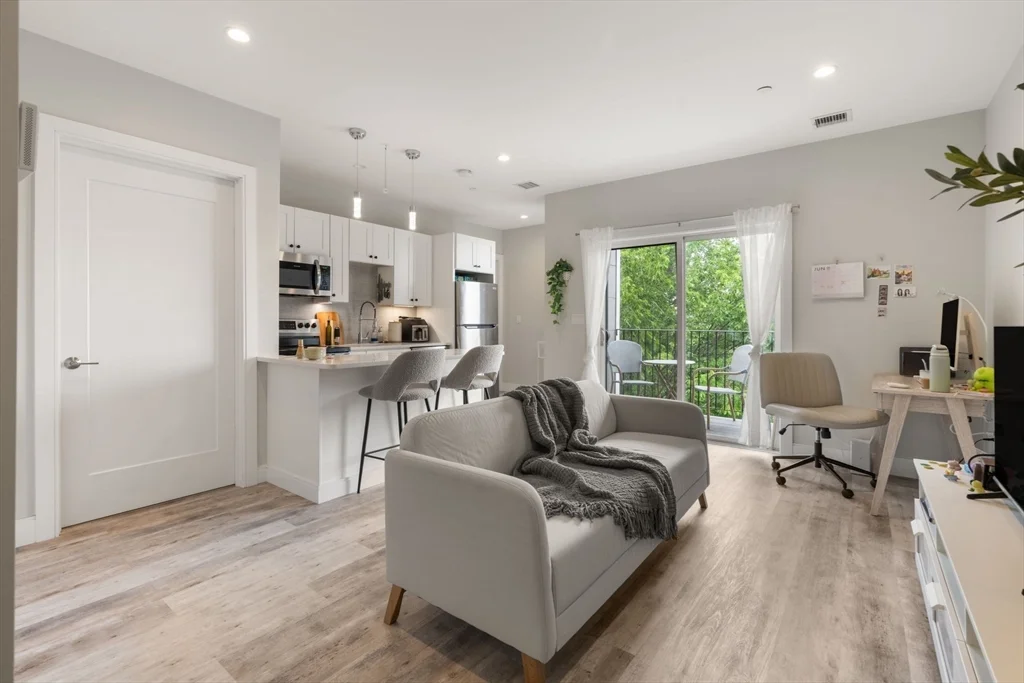 1 bed, 1 bath apartment for rent at 1457 Tremont St Unit 408, Mission Hill — photo 4 of 22