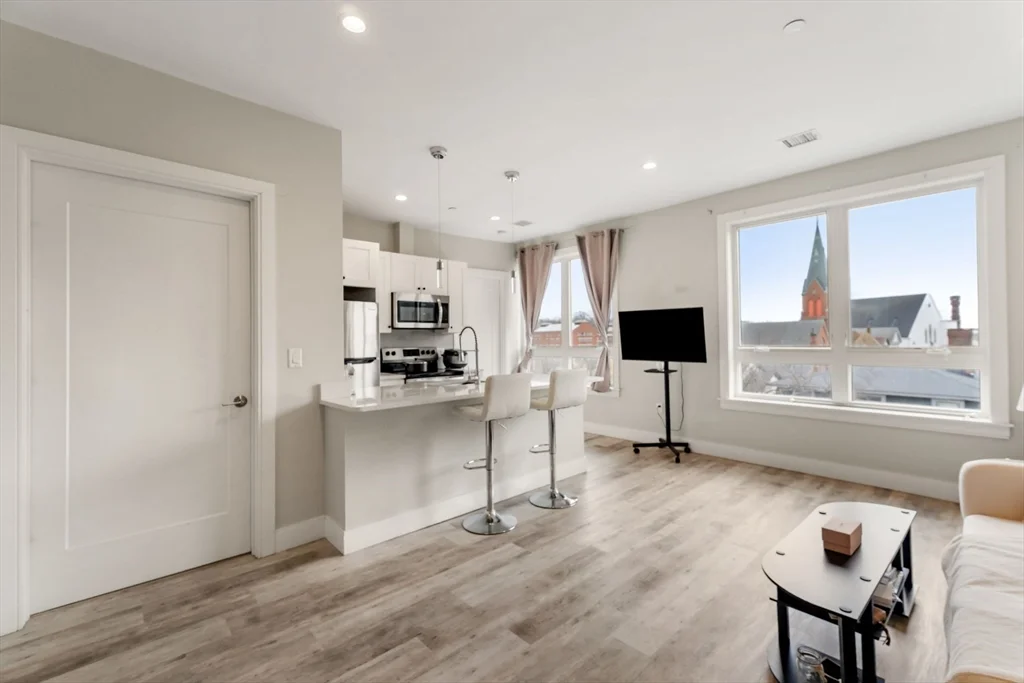 1 bed, 1 bath apartment for rent at 1457 Tremont St Unit 502, Mission Hill — photo 5 of 23
