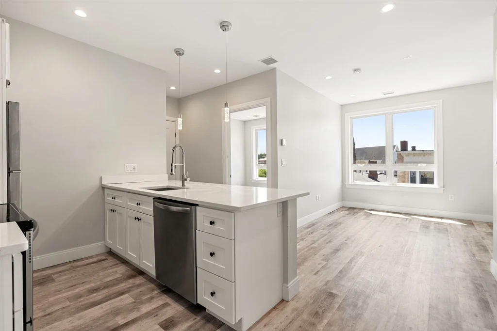 1 bed, 1 bath apartment for rent at 1457 Tremont St Unit 503, Mission Hill