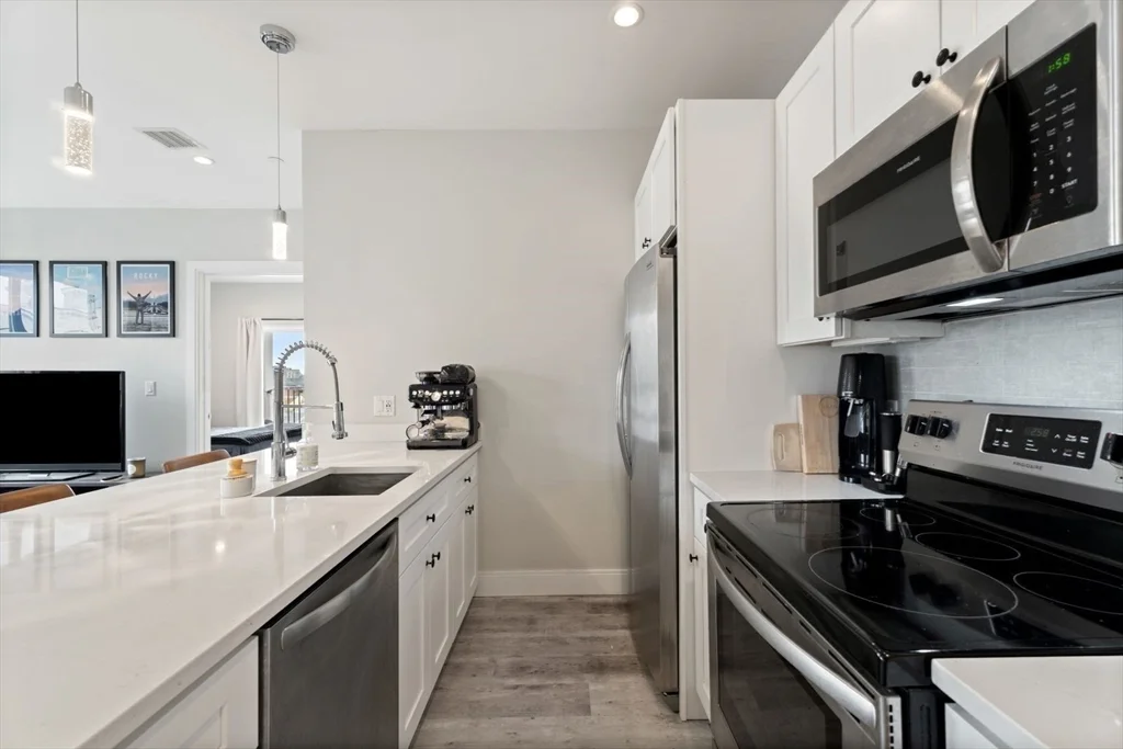 1 bed, 1 bath apartment for rent at 1457 Tremont St Unit 507, Mission Hill — photo 2 of 33