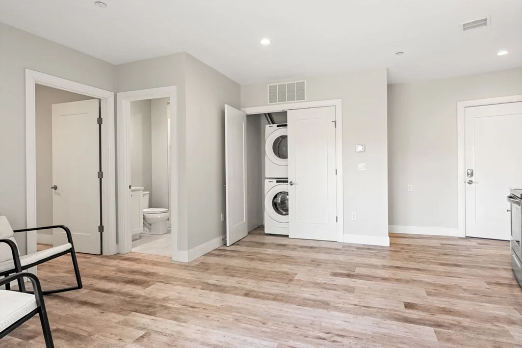 1 bed, 1 bath apartment for rent at 1457 Tremont St Unit 509, Mission Hill — photo 7 of 23
