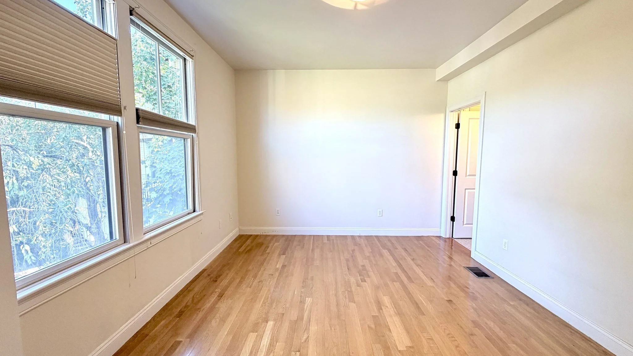 4 bed, 3 bath apartment for rent at 1458 Cambridge St Unit 1458, Cambridge — photo 13 of 28