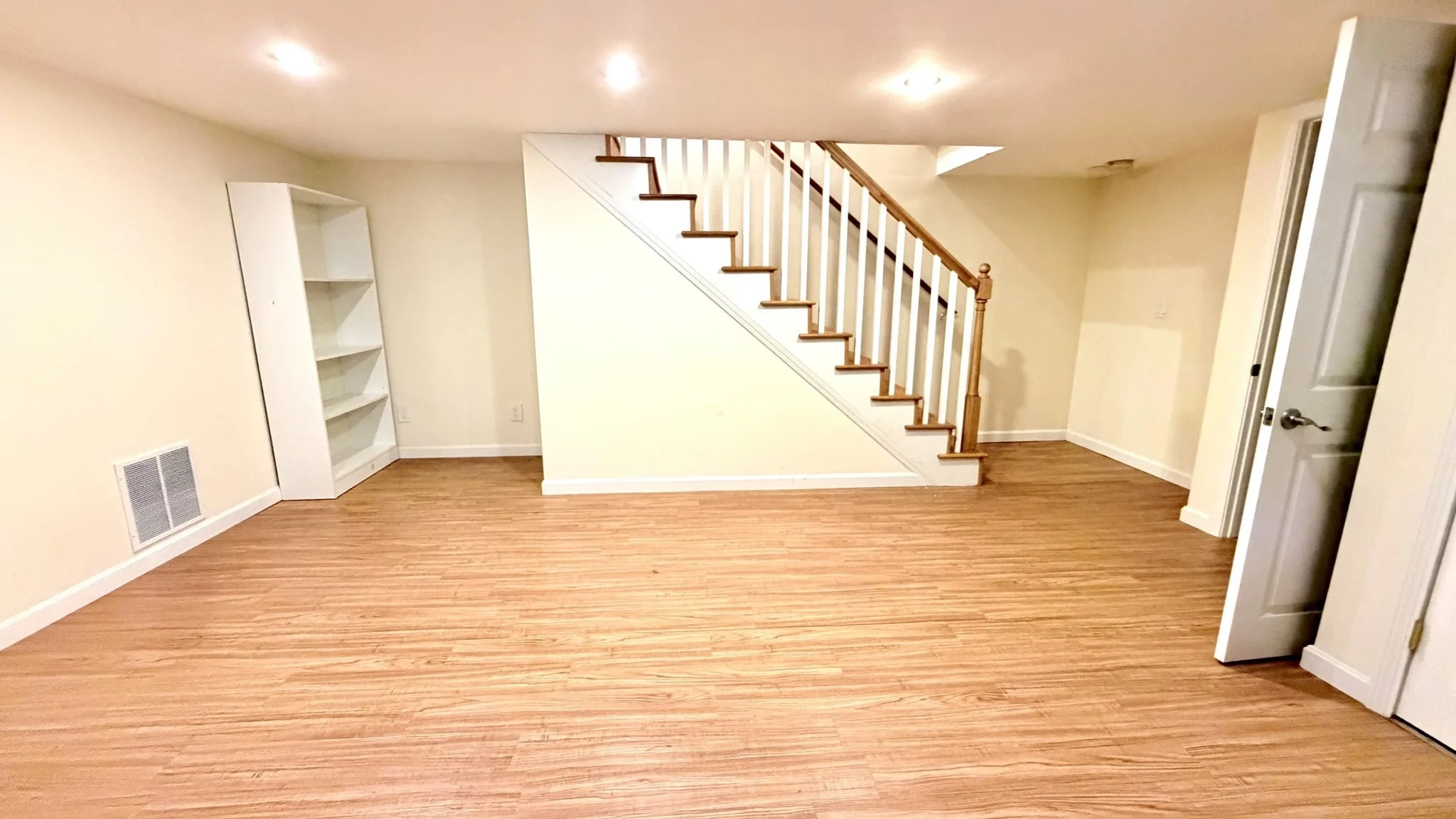 4 bed, 3 bath apartment for rent at 1458 Cambridge St Unit 1458, Cambridge — photo 7 of 28