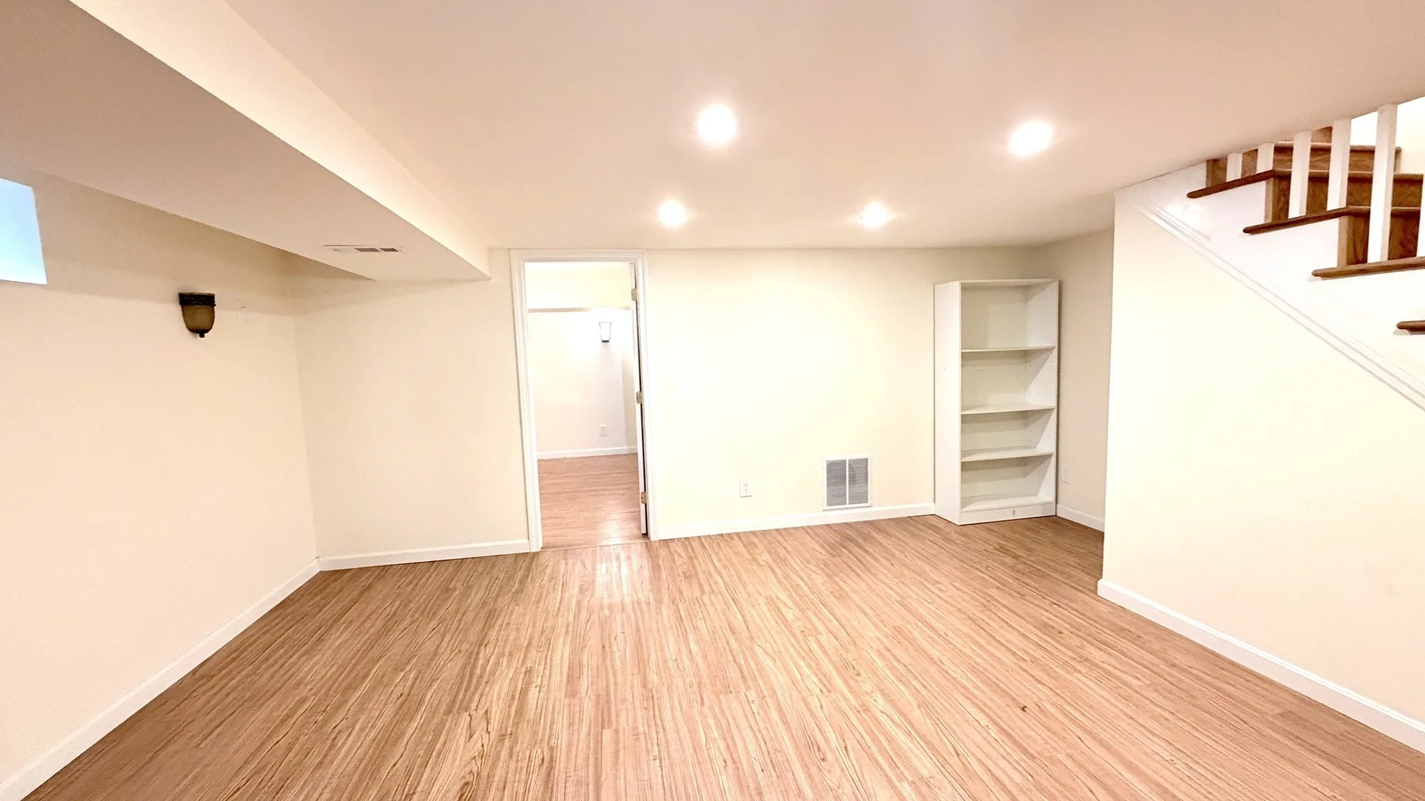 4 bed, 3 bath apartment for rent at 1458 Cambridge St Unit 1458, Cambridge — photo 10 of 28