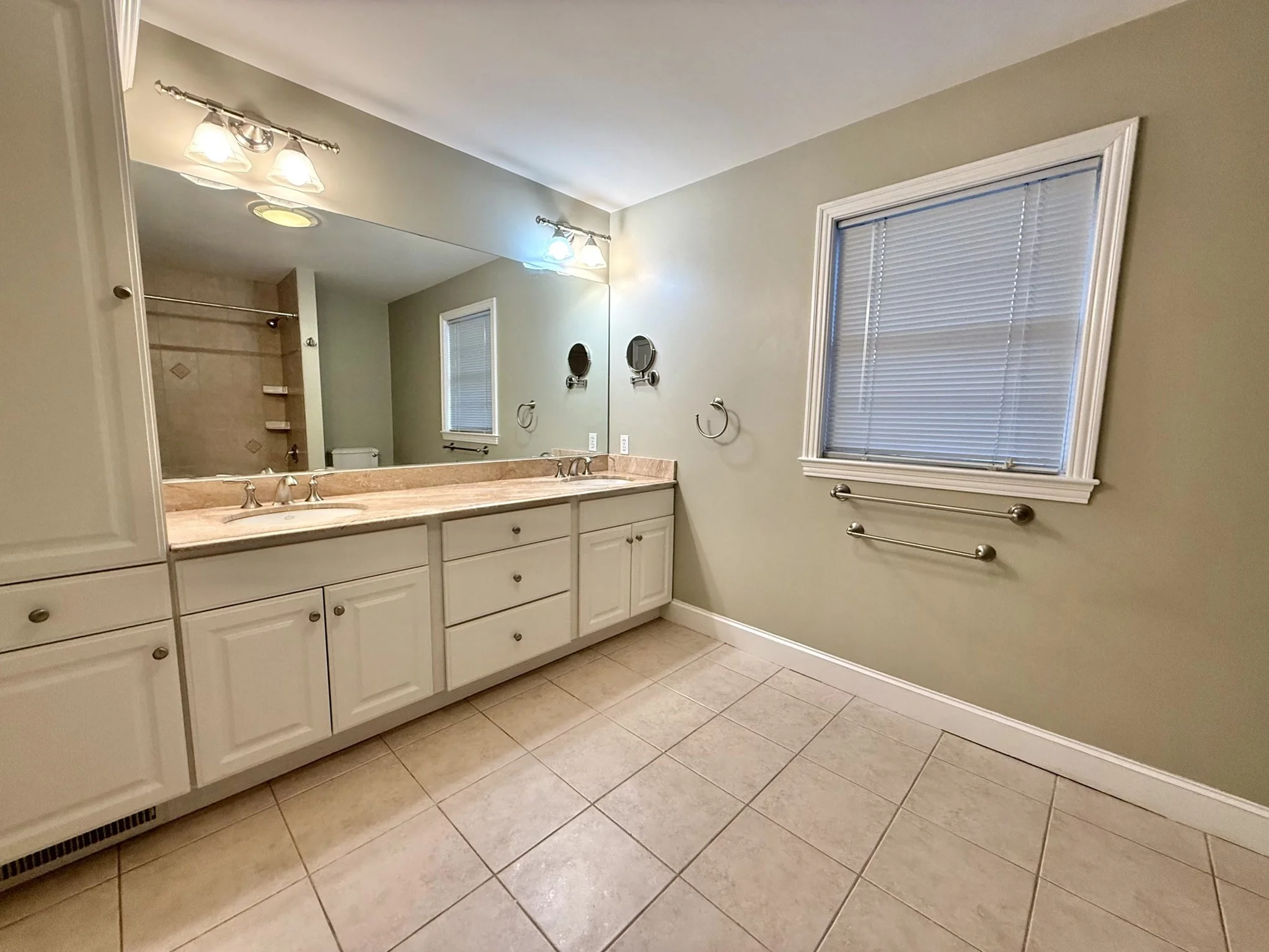 2 bed, 1 bath apartment for rent at 146 Adams St Unit 2, Waltham — photo 20 of 28
