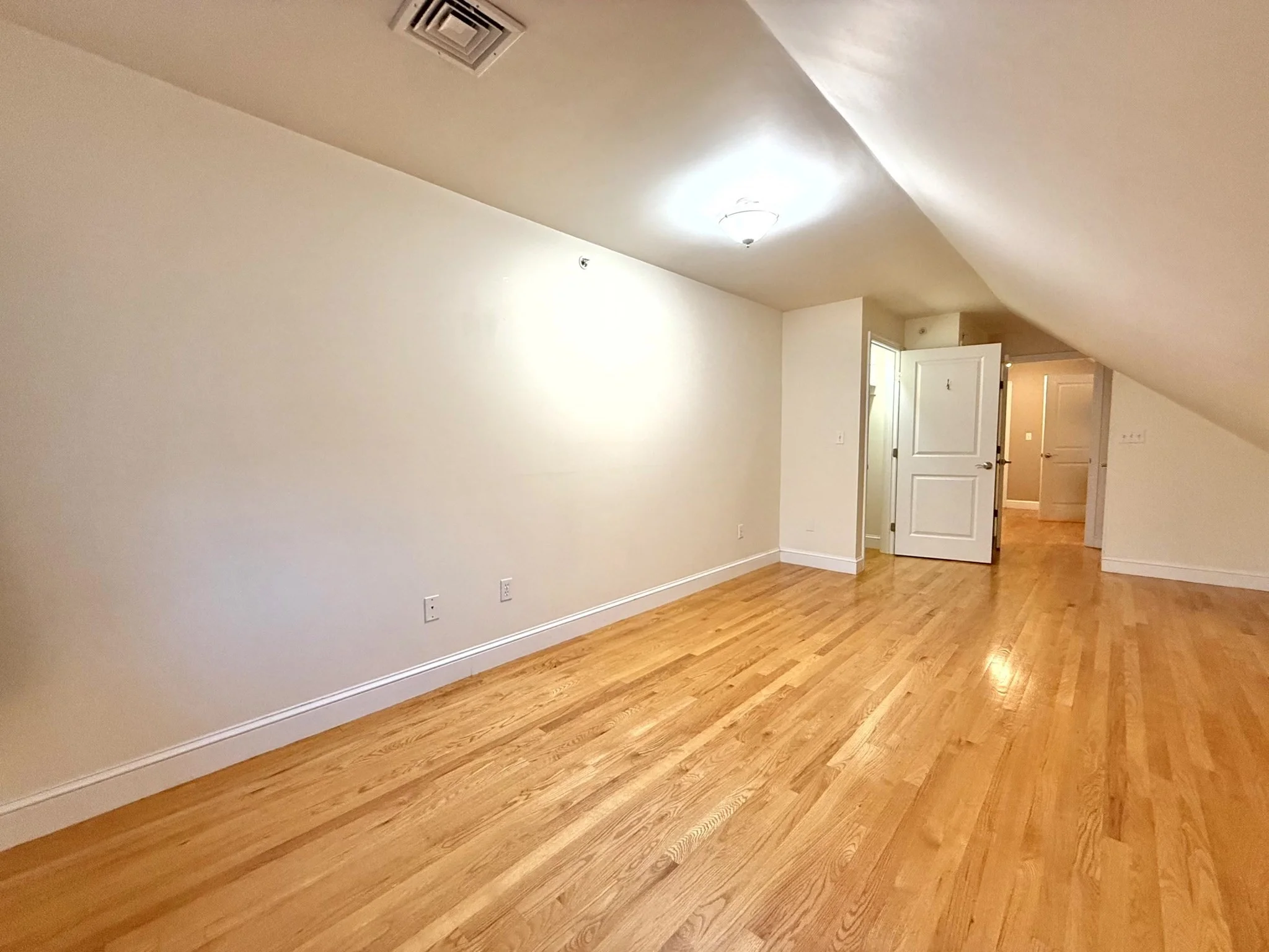 2 bed, 1 bath apartment for rent at 146 Adams St Unit 2, Waltham — photo 23 of 28