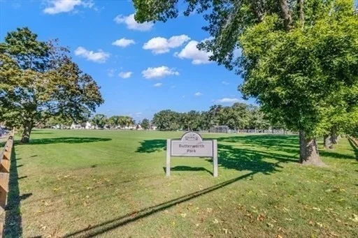 2 bed, 1 bath apartment for rent at 146 Bishop Dr Unit 146, Framingham — photo 13 of 14