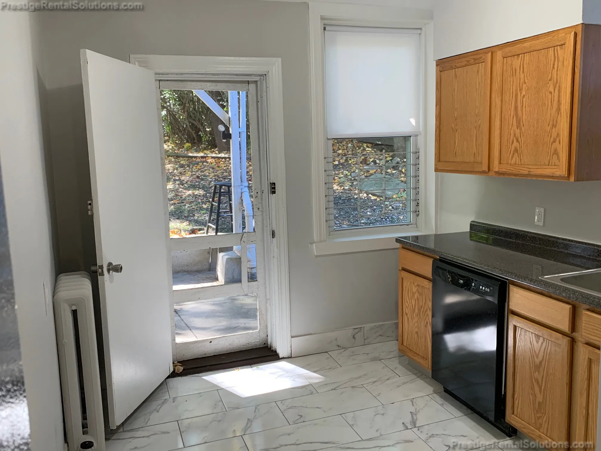 4 bed, 2 bath apartment for rent at 146 Chiswick Rd Unit 2, Brighton — photo 1 of 14