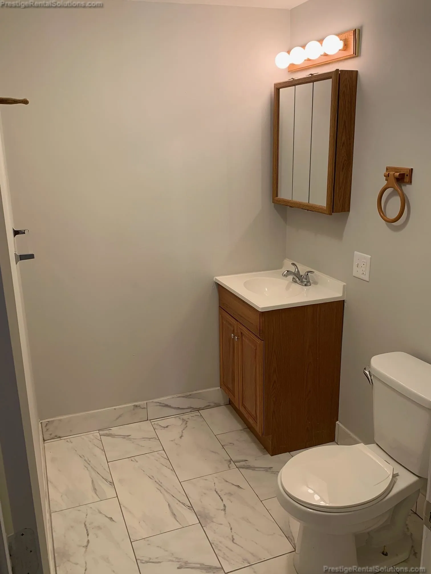 4 bed, 2 bath apartment for rent at 146 Chiswick Rd Unit 2, Brighton — photo 10 of 14