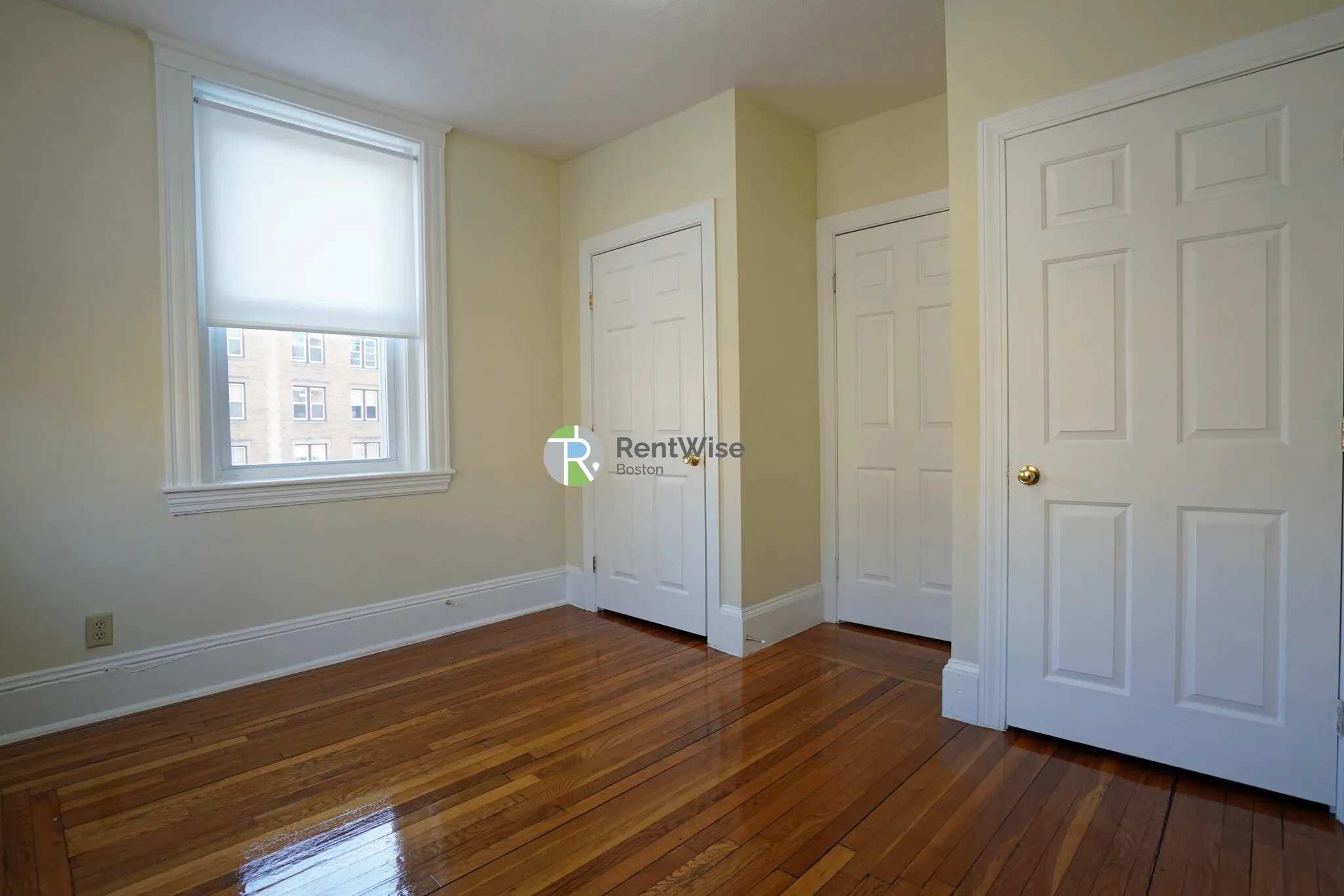 4 bed, 2 bath apartment for rent at 146 Chiswick Rd Unit 4, Brighton — photo 11 of 23
