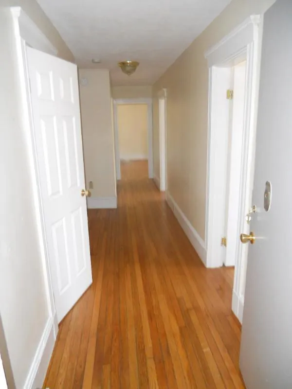 4 bed, 2 bath apartment for rent at 146 Chiswick Rd Unit 6, Brighton — photo 7 of 16