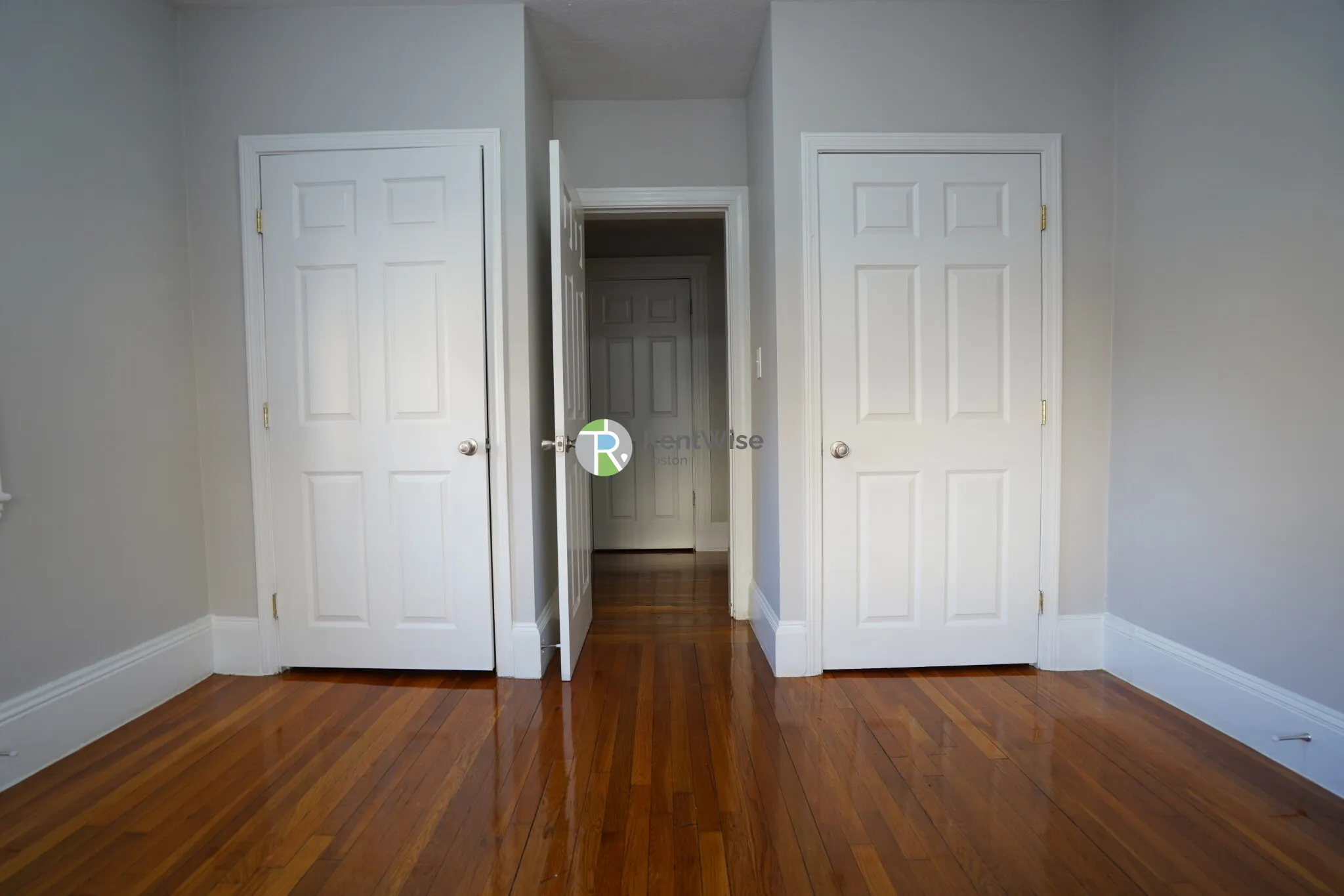 4 bed, 2 bath apartment for rent at 146 Chiswick Rd Unit 7, Brighton — photo 7 of 19