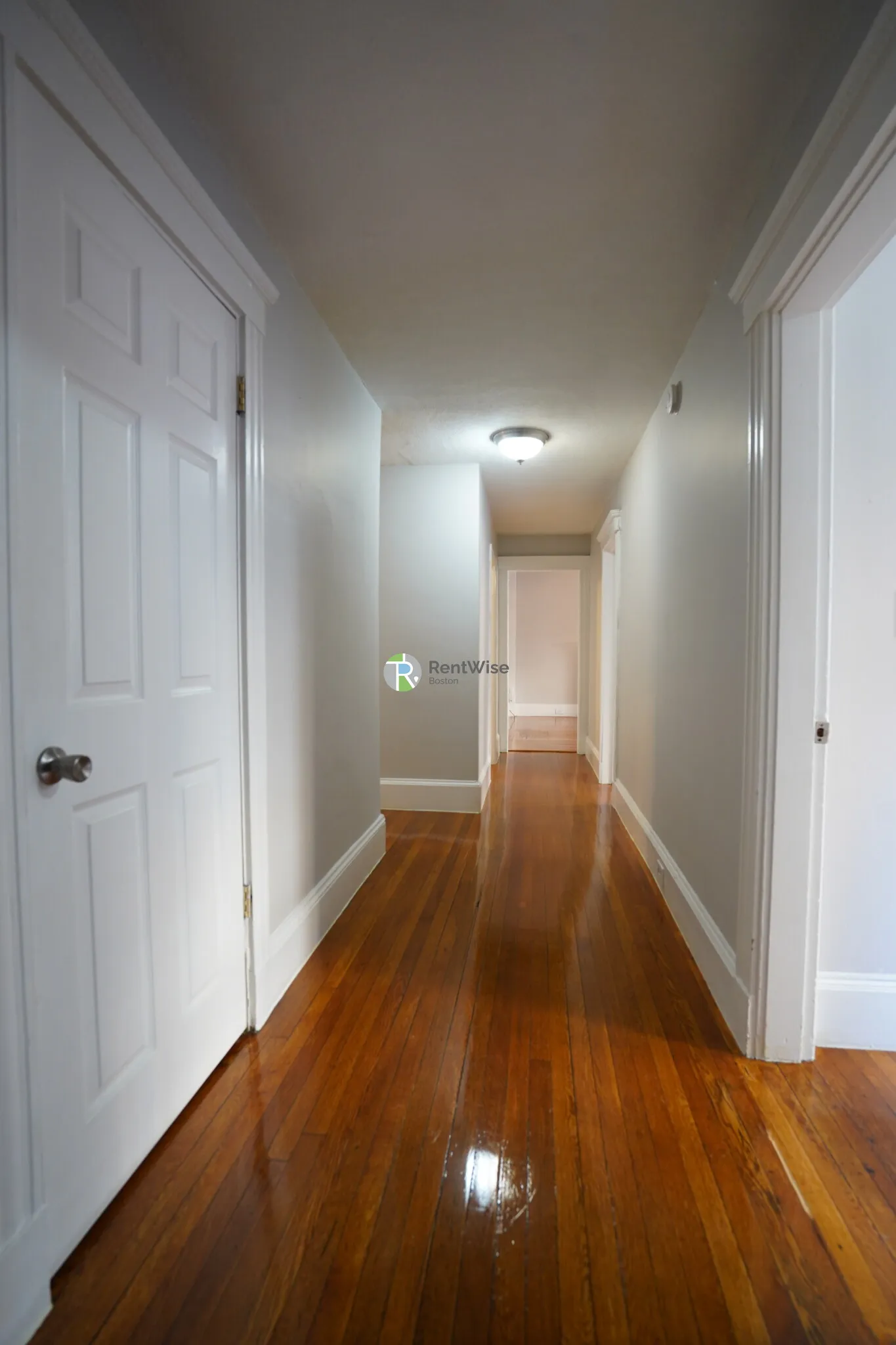 4 bed, 2 bath apartment for rent at 146 Chiswick Rd Unit 7, Brighton — photo 14 of 19