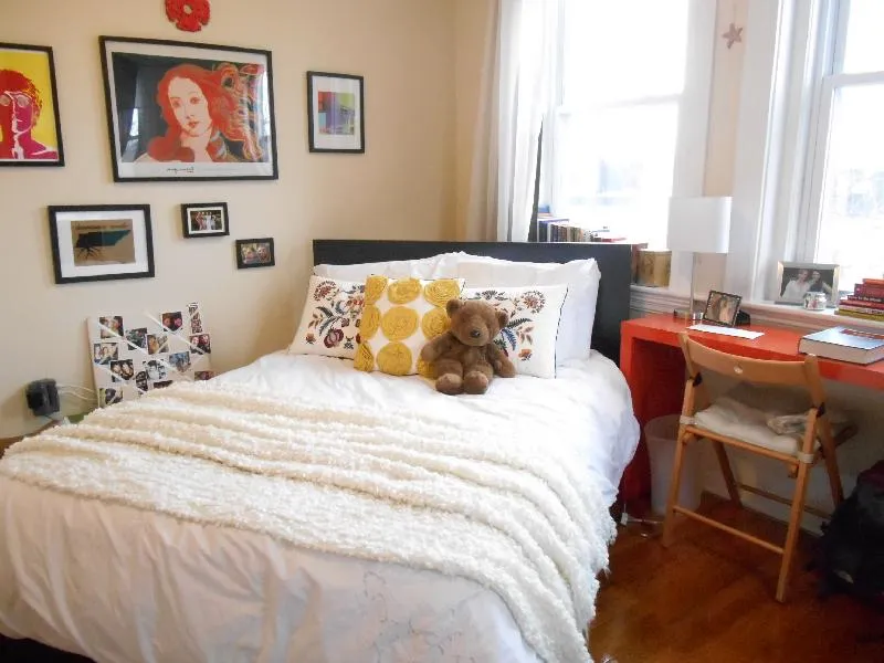 4 bed, 2 bath apartment for rent at 146 Chiswick Rd Unit 8, Brighton — photo 18 of 28