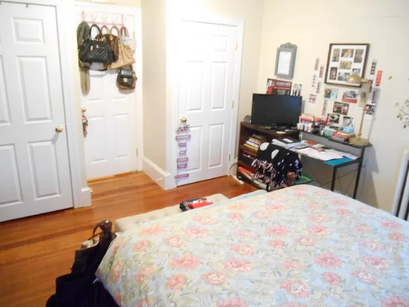 4 bed, 2 bath apartment for rent at 146 Chiswick Rd Unit 8, Brighton — photo 23 of 28