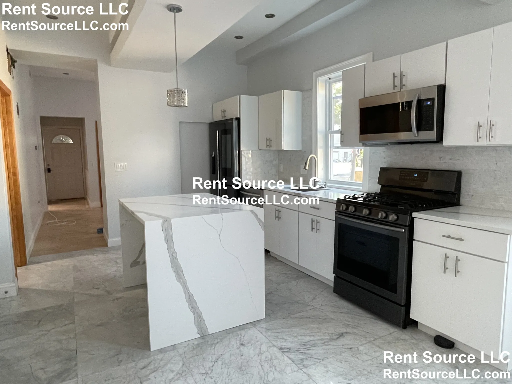 3 bed, 2 bath apartment for rent at 146 Columbia St Unit 1, The Port — photo 11 of 17