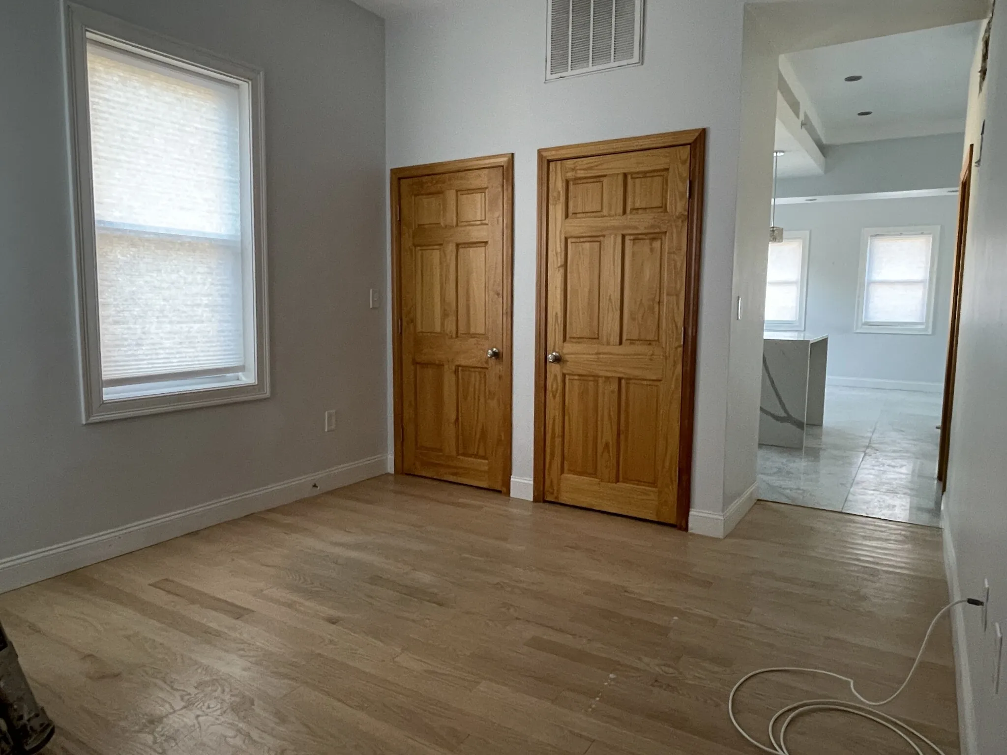 3 bed, 2 bath apartment for rent at 146 Columbia St Unit 1, The Port — photo 6 of 17