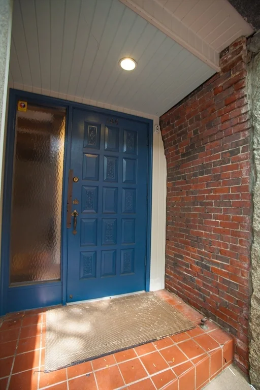 2 bed, 1 bath apartment for rent at 146 Commercial St Unit 4, North End — photo 12 of 16