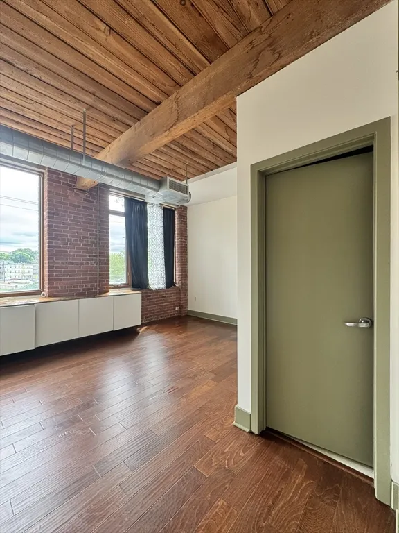 2 bed, 2 bath apartment for rent at 146 Court St Unit 204, Brockton — photo 5 of 7