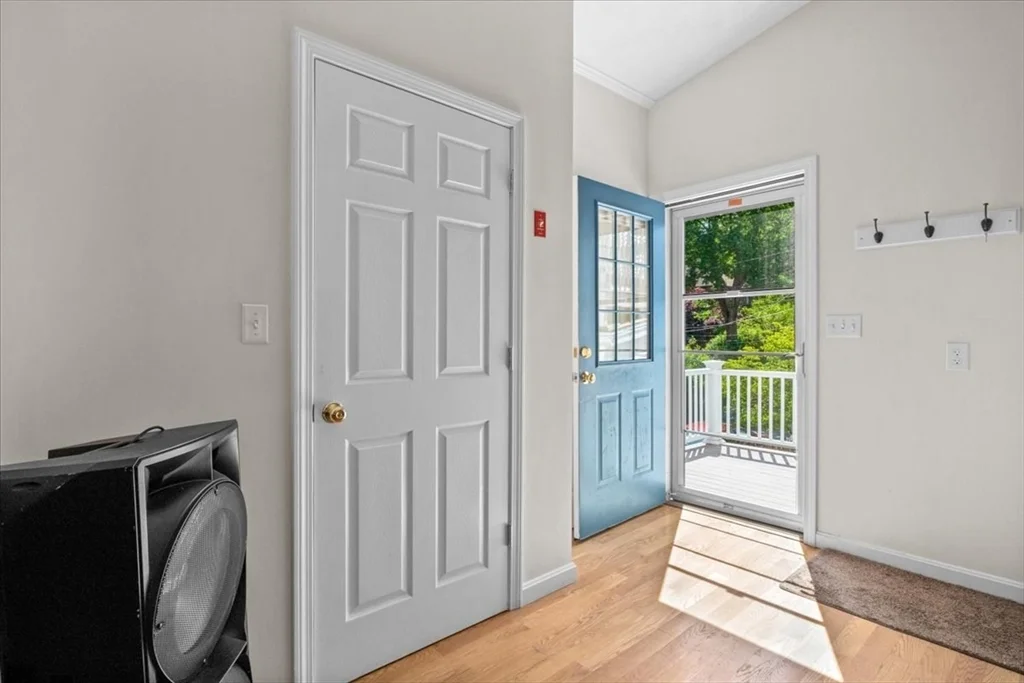 1 bed, 1 bath apartment for rent at 146 Dana Ave Unit R, Hyde Park — photo 1 of 23