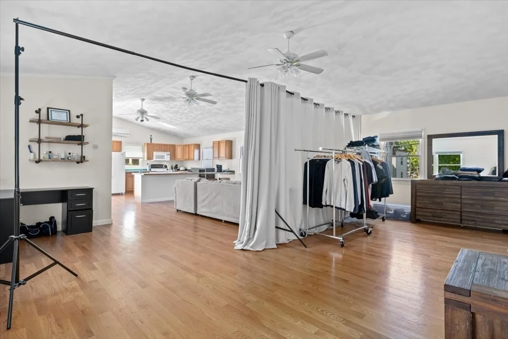 1 bed, 1 bath apartment for rent at 146 Dana Ave Unit R, Hyde Park — photo 14 of 23