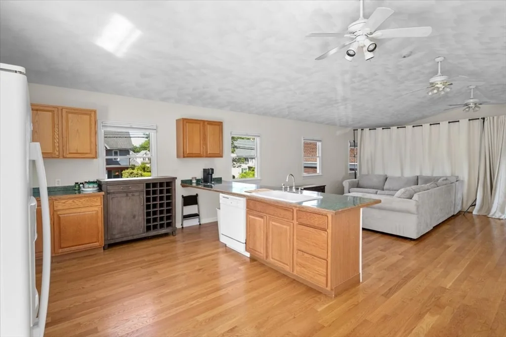 1 bed, 1 bath apartment for rent at 146 Dana Ave Unit R, Hyde Park — photo 2 of 23