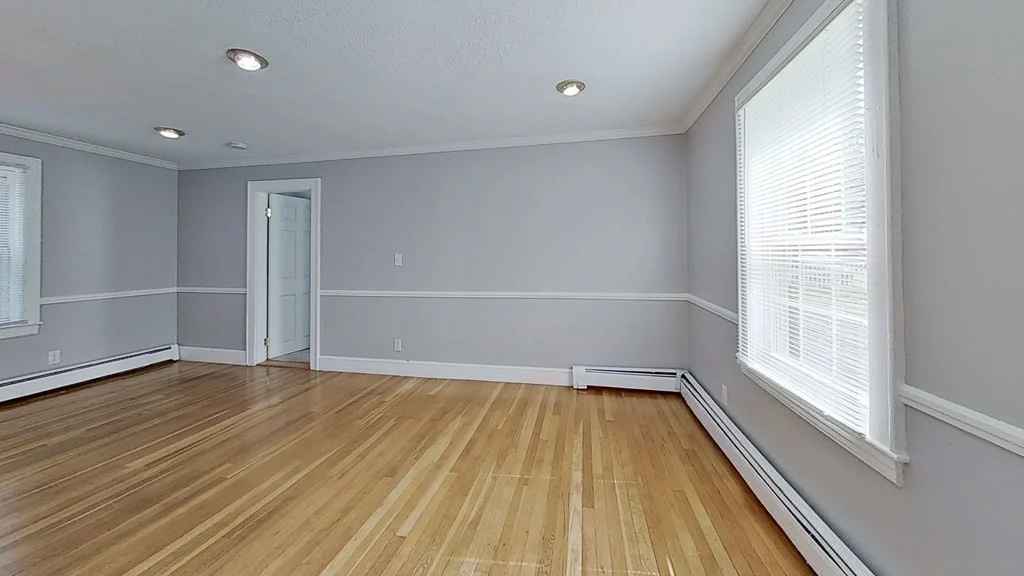 4 bed, 2 bath apartment for rent at 146 Grafton Unit 146, Brockton — photo 8 of 30