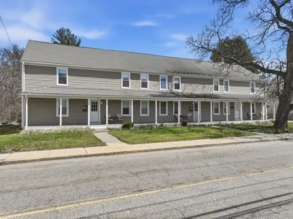 2 bed, 1 bath apartment for rent at 146 Hecla St Unit 2, North Uxbridge — photo 1 of 26