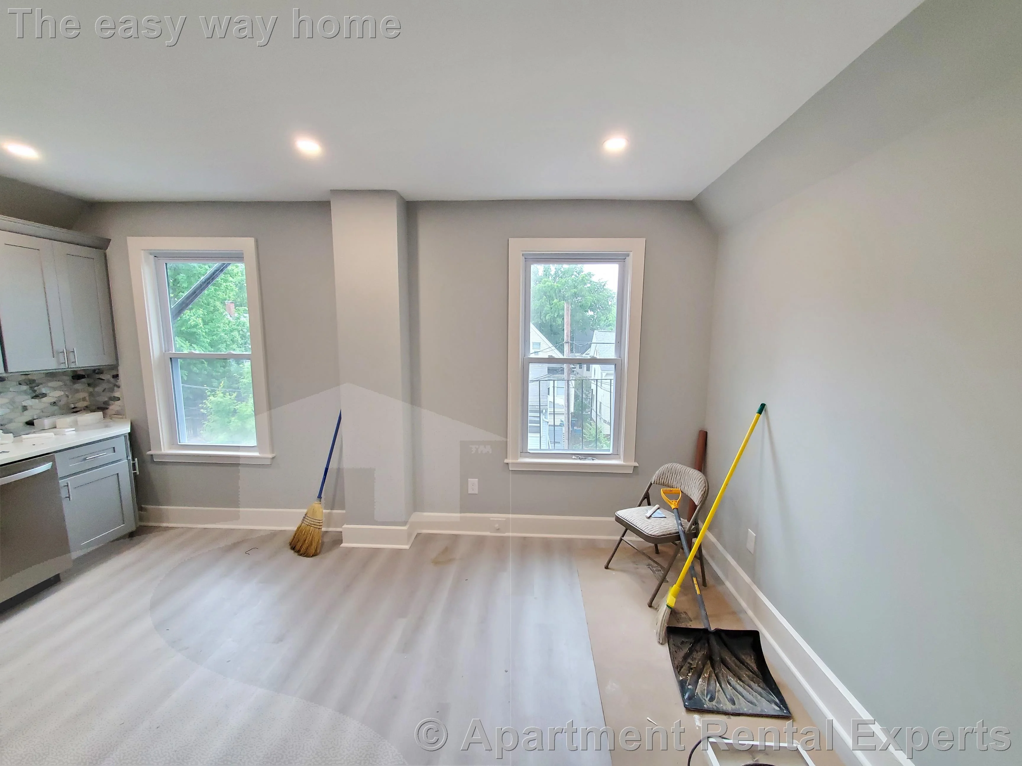 1 bed, 1 bath apartment for rent at 146 Highland Ave Unit 2nd floor, Spring Hill — photo 3 of 17