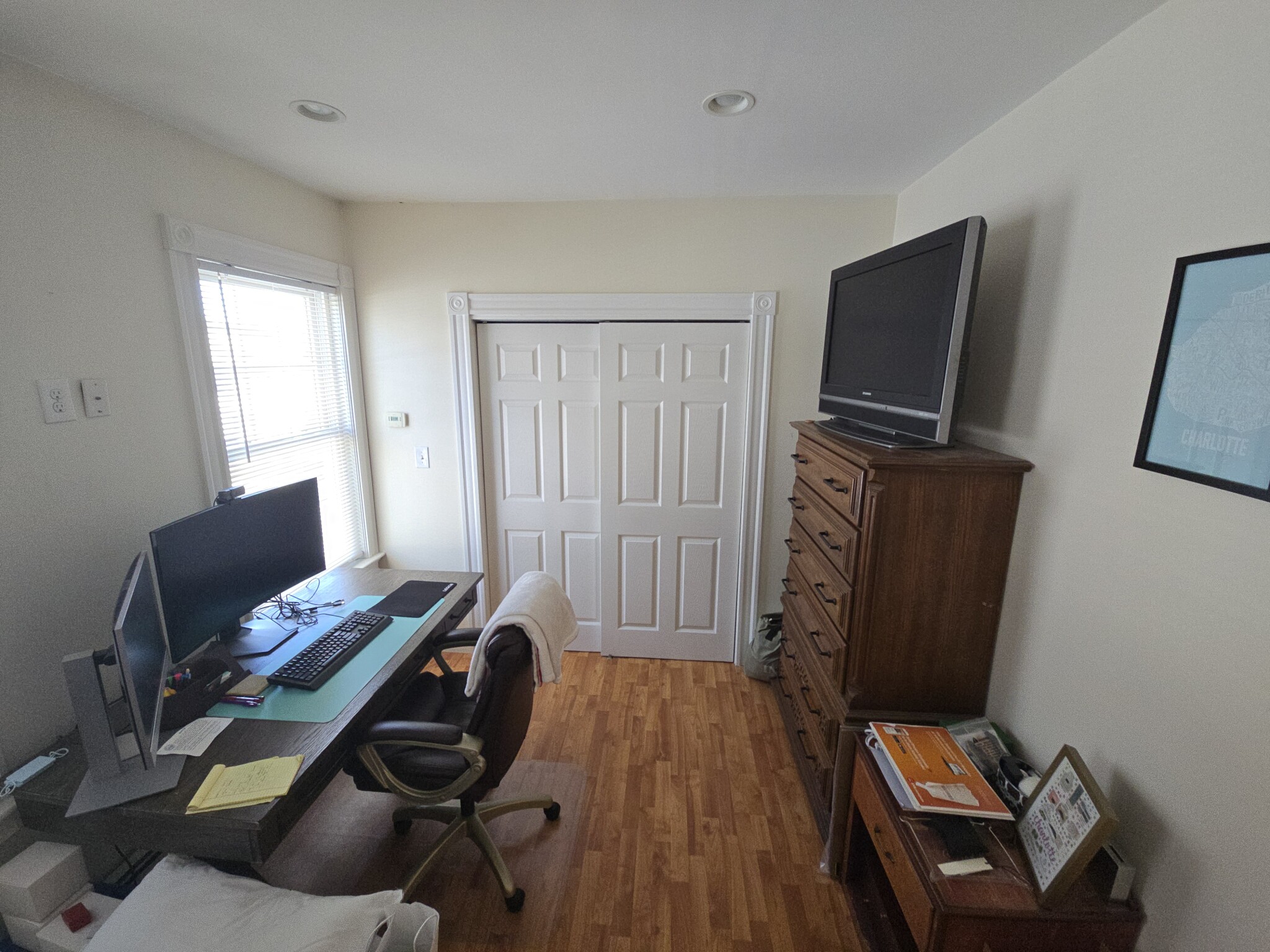 2 bed, 1 bath apartment for rent at 146 Hillside Rd Unit 1, Watertown — photo 3 of 23