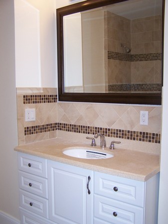 2 bed, 1 bath apartment for rent at 146 Hillside Rd Unit 1, Watertown — photo 21 of 23