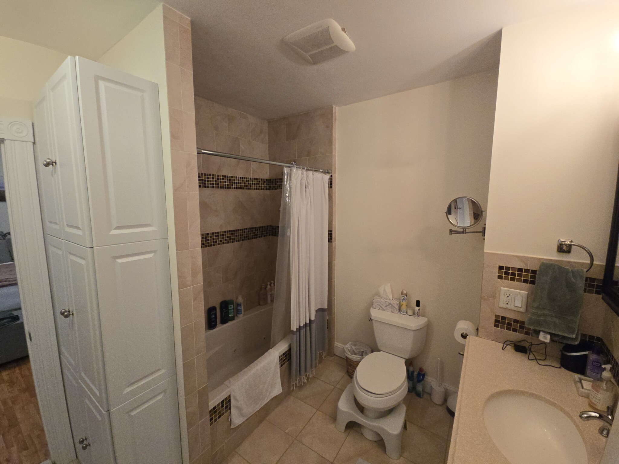 2 bed, 1 bath apartment for rent at 146 Hillside Rd Unit 1, Watertown — photo 7 of 23
