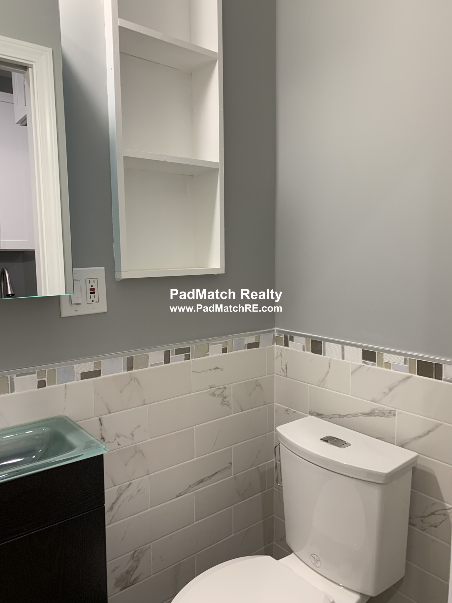 5 bed, 2 bath apartment for rent at 146 Hillside St Unit OL2, Mission Hill — photo 10 of 19