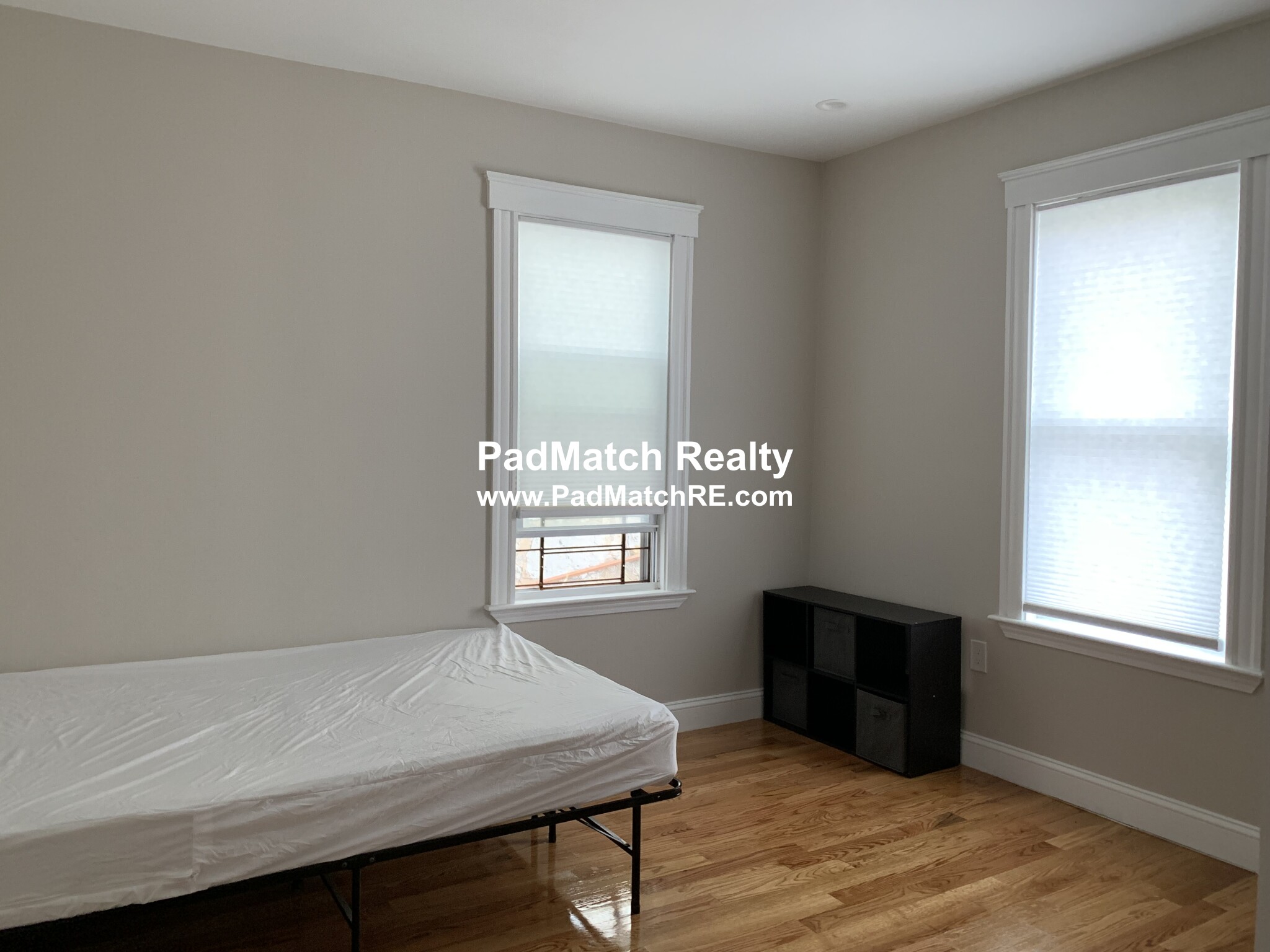 5 bed, 2 bath apartment for rent at 146 Hillside St Unit OL2, Mission Hill — photo 14 of 19