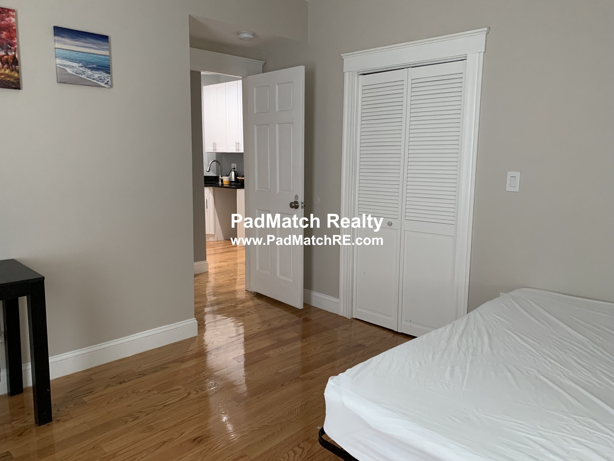 5 bed, 2 bath apartment for rent at 146 Hillside St Unit OL2, Mission Hill — photo 17 of 19