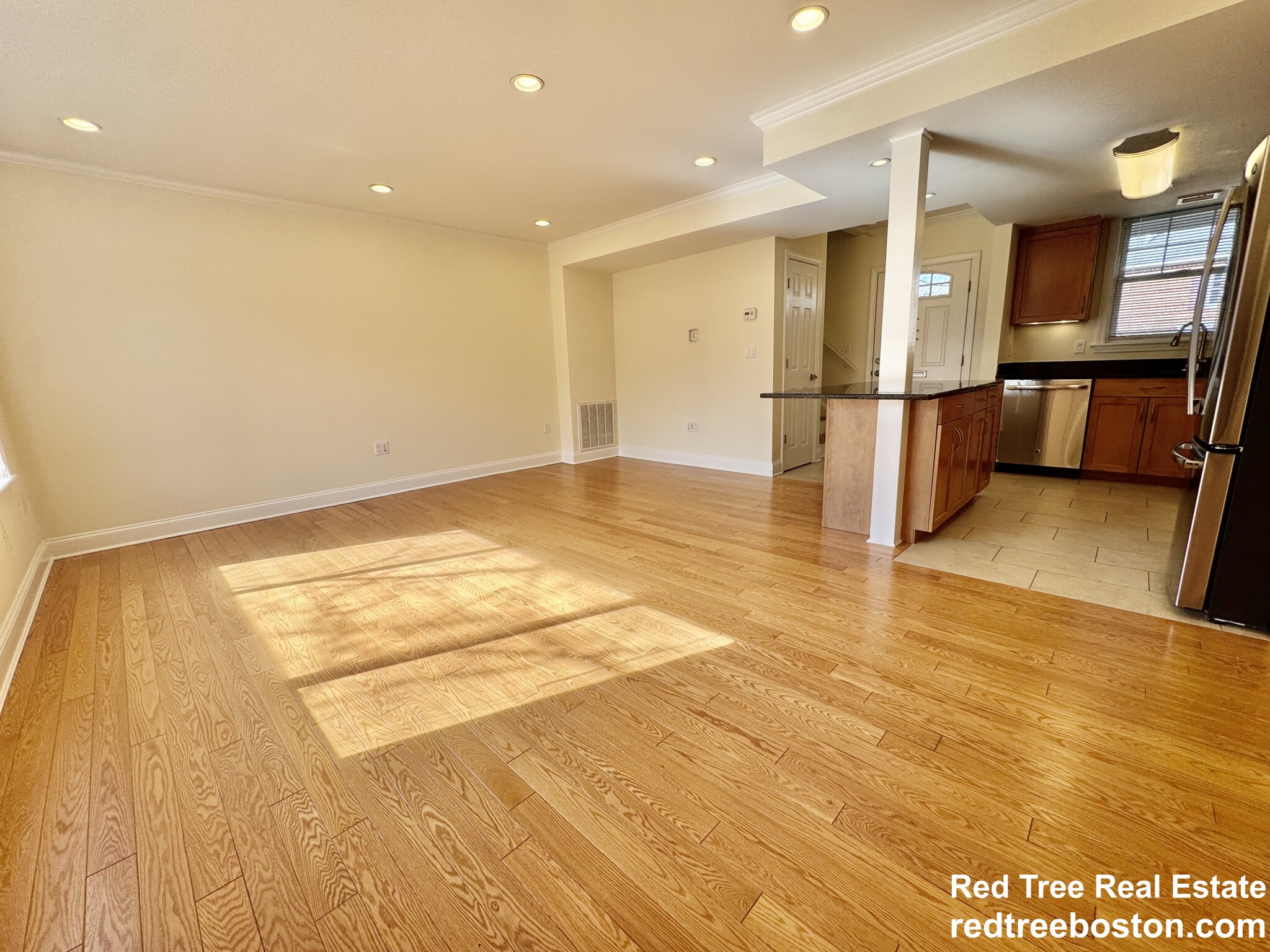 1 bed, 1 bath apartment for rent at 146 Independence Dr, Chestnut Hill — photo 5 of 18