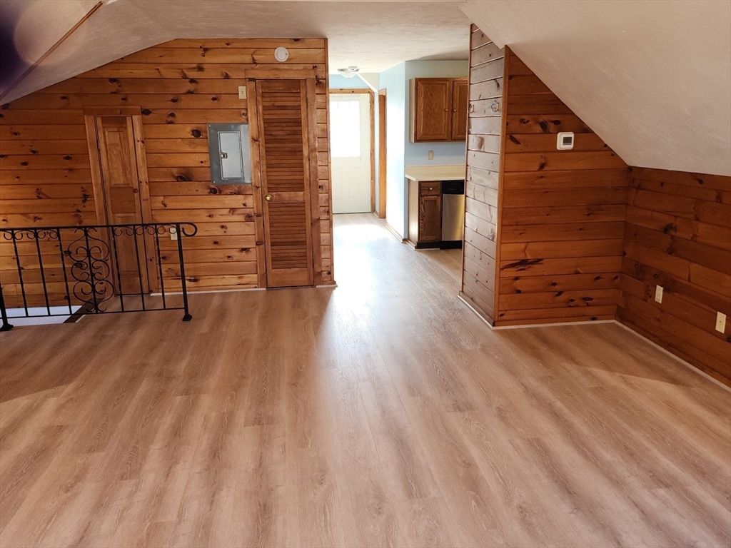 1 bed, 1 bath apartment for rent at 146 June St Unit 3, Worcester — photo 5 of 11