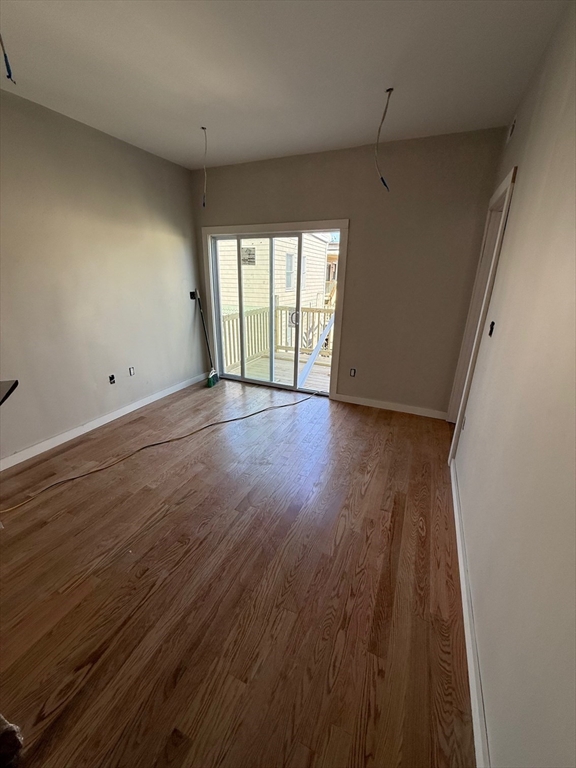 6 bed, 3 bath apartment for rent at 146 N St Unit 1, South Boston — photo 4 of 6